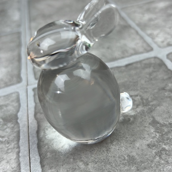 Vintage Crystal Glass Bunny Rabbit Paperweight Clear solid Flat Bottom 2.5” tall - Picture 12 of 13